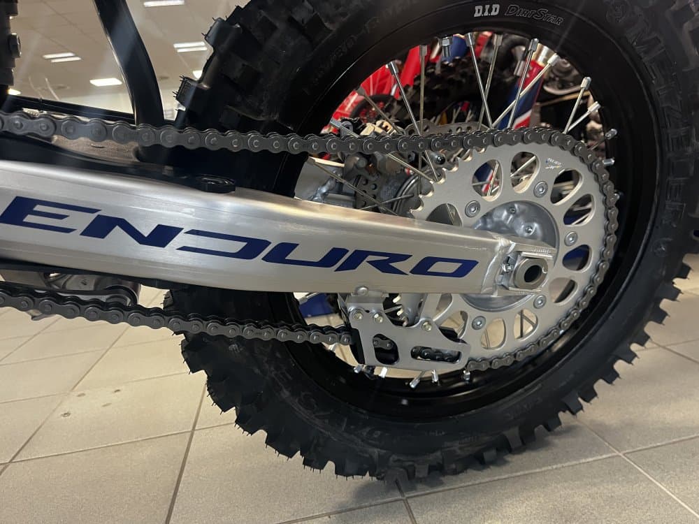 CRF 300 RX ENDURO s TP — foto 8
